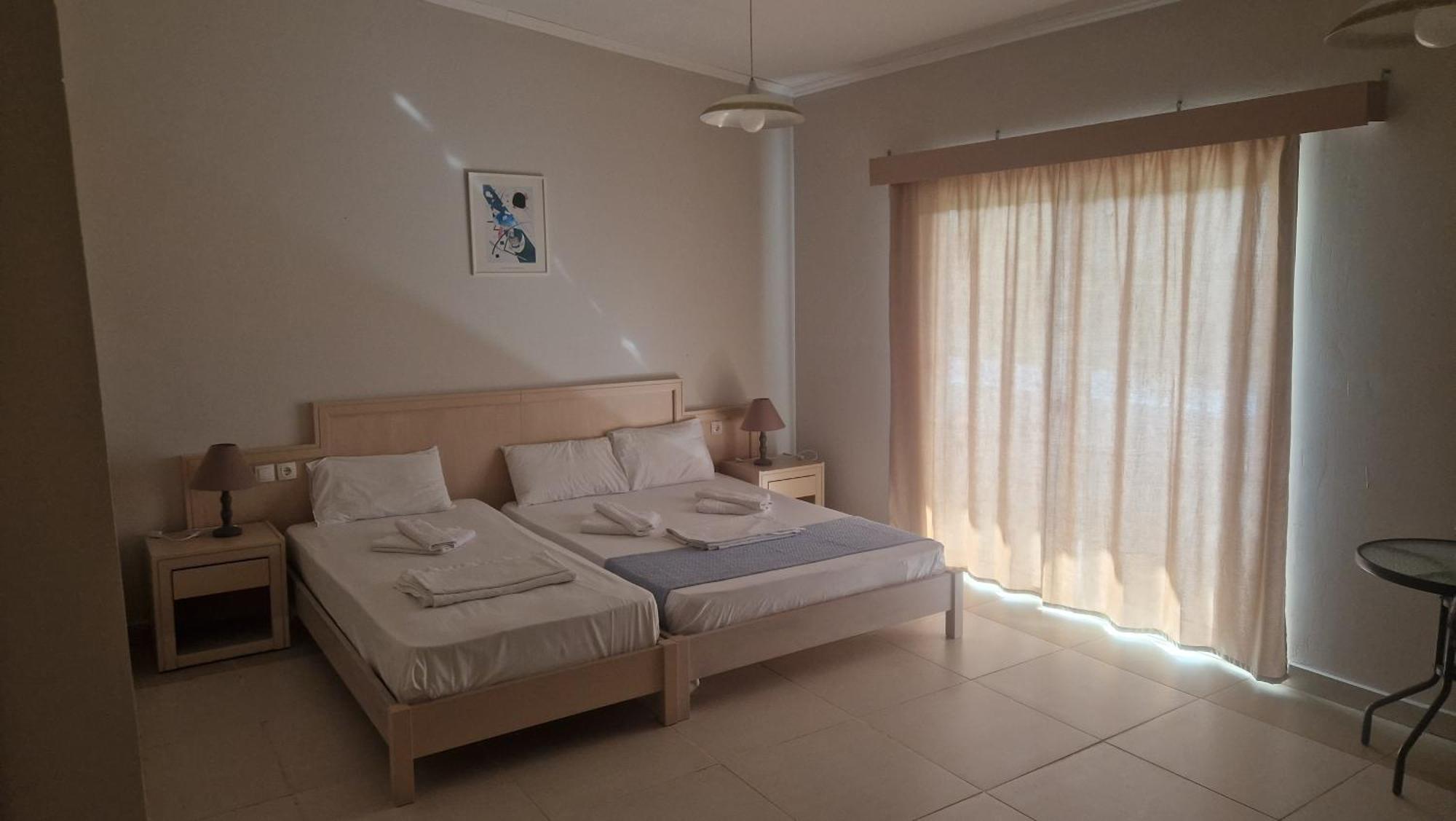 Regina Hotel Kissamos Room photo